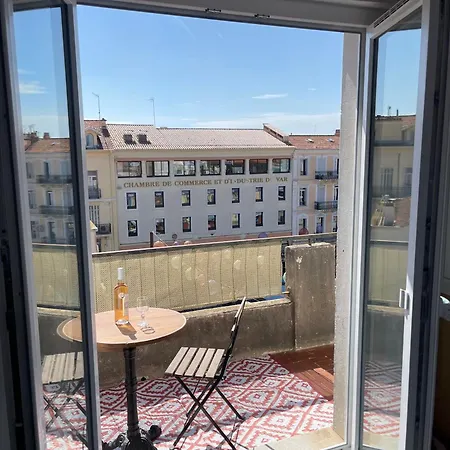 French Riviera Centre Port Balcon Panoramique Et Clim Appartement